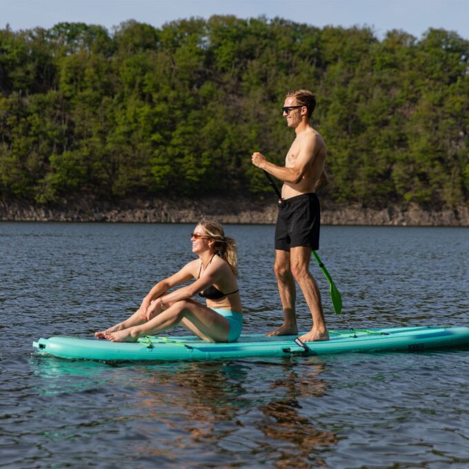 Two people on a Jobe Loa 11.6 Inflatable Paddle