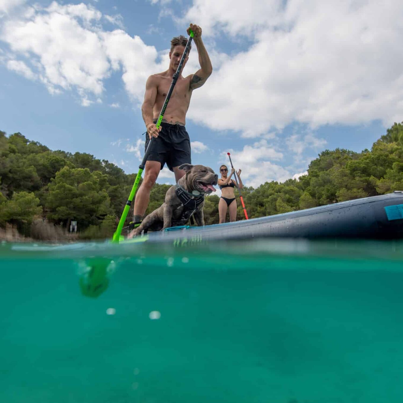 Jobe SUP Paddle - Stream Carbon 40 Lime 3-piece in action