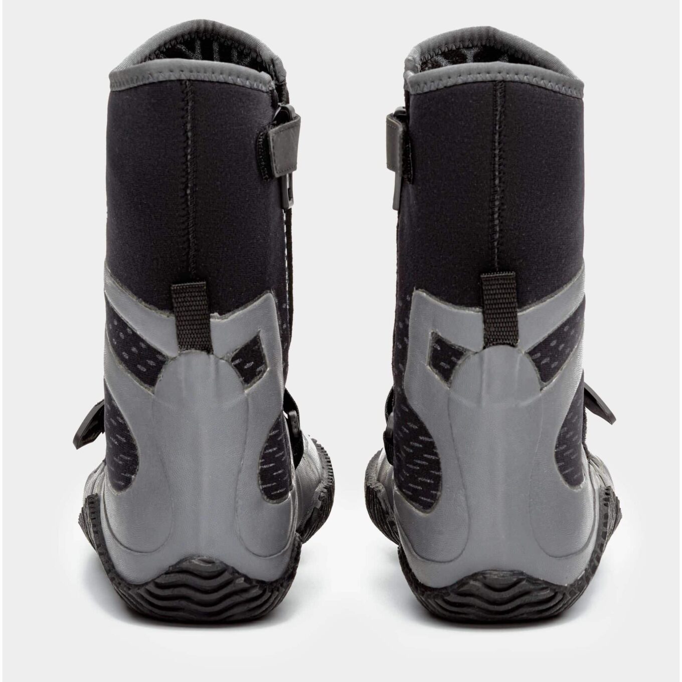 NRS Men's Paddle Wetshoe Black - Back View of heel