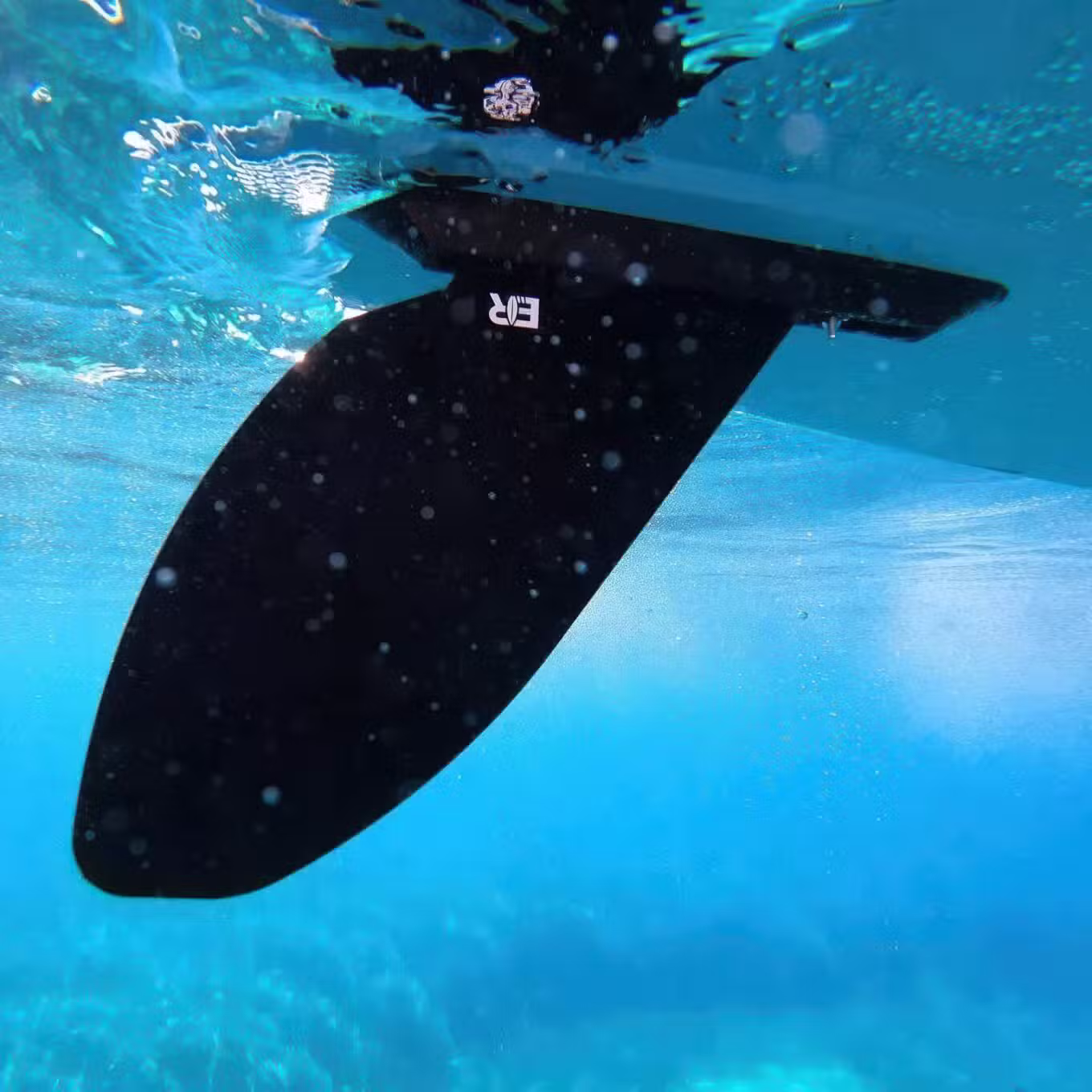 SUP Touring Fin Quick Lock Eisbach Riders-Action Shot
