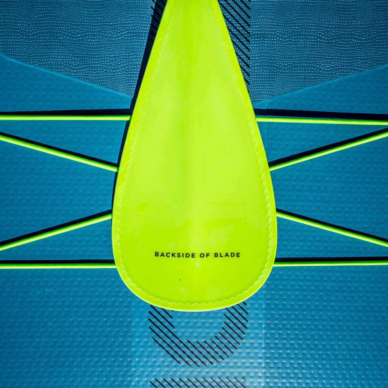 Jobe Aluminium 3-piece SUP Paddle Lime - Closeup Blade