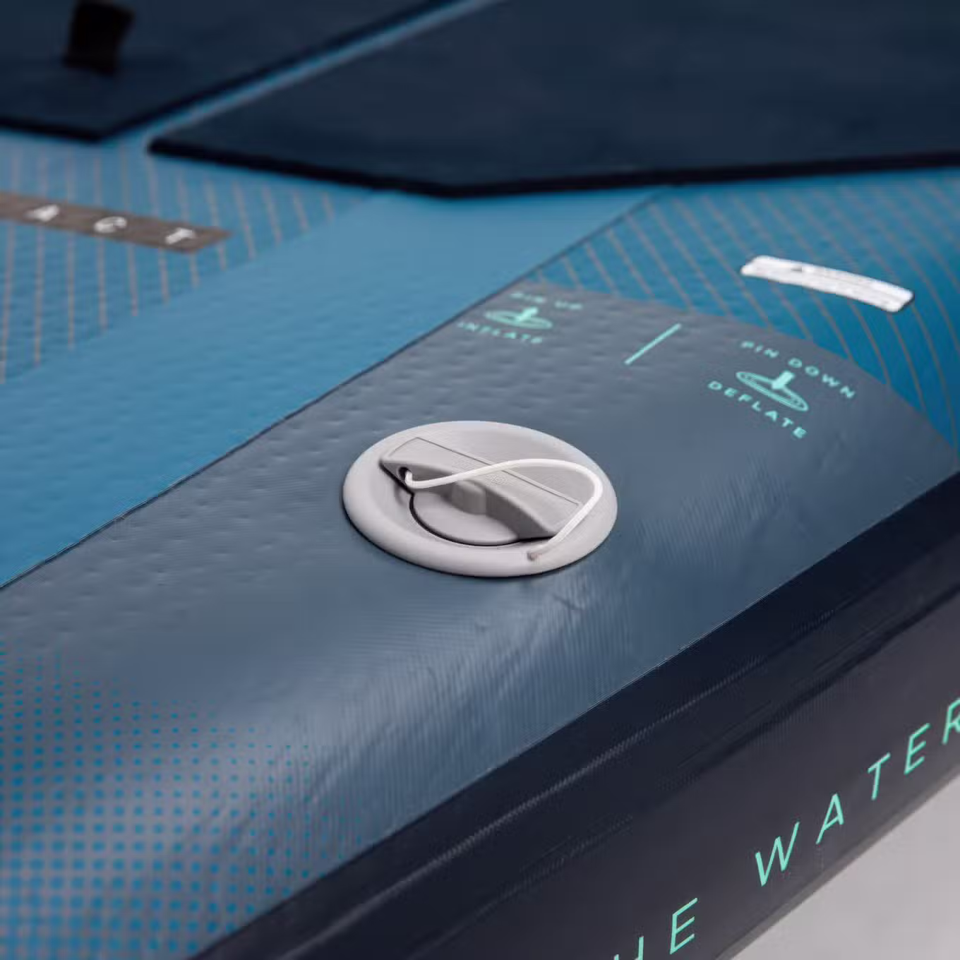 Jobe Rasa Compact SUP Board - Close Up Halkey Valve