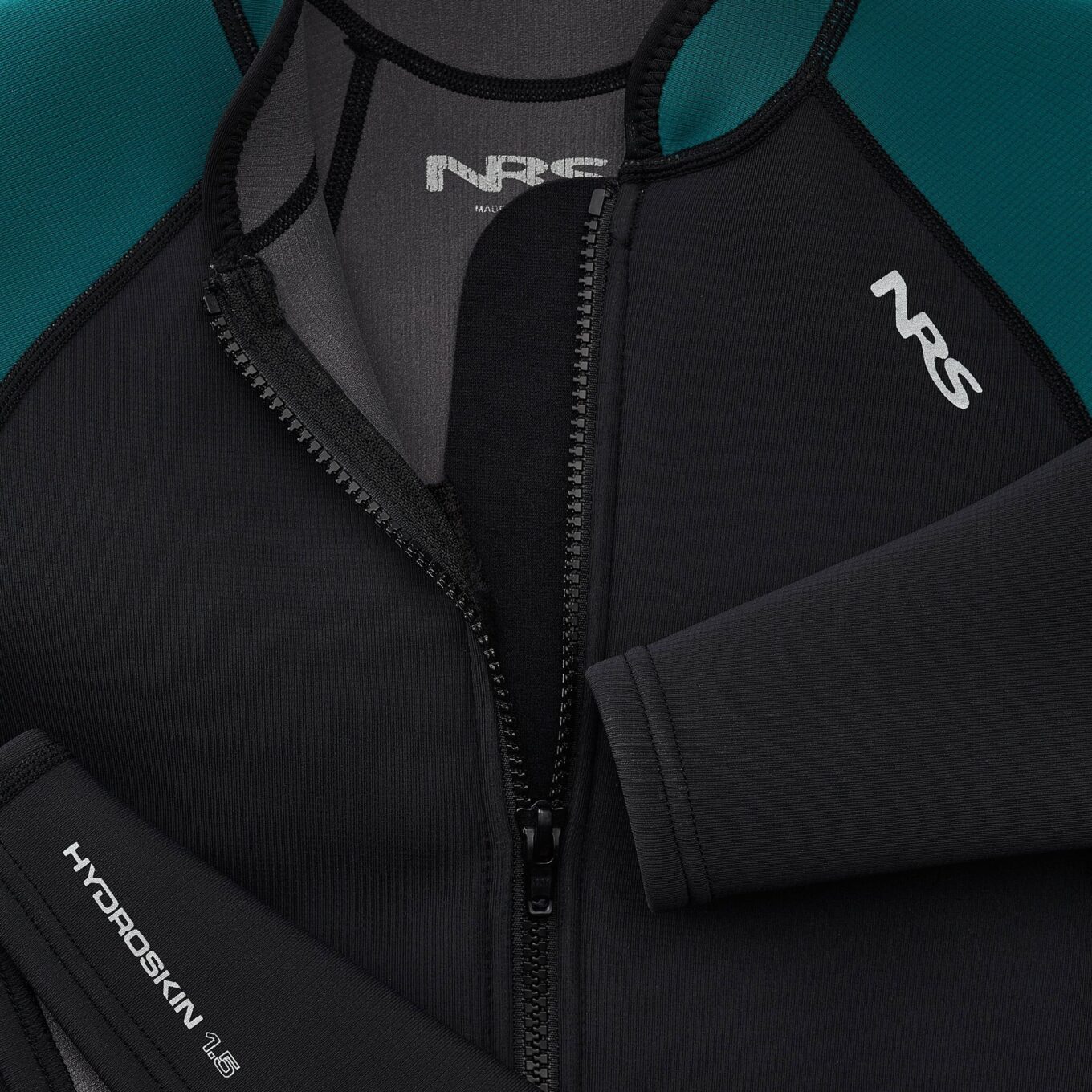 Close-up of the YKK front zip and seams on the NRS Women’s HydroSkin 1.5mm Jacket